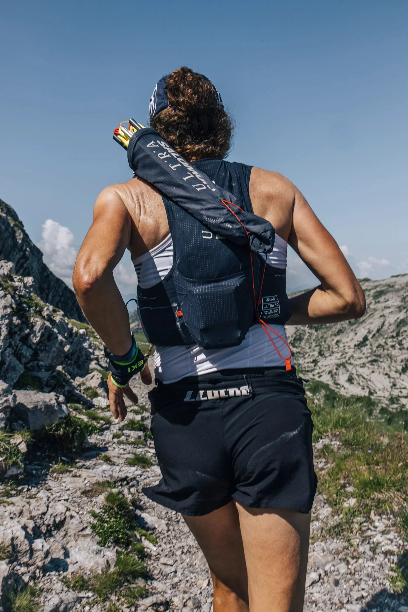 INVENT 4.0 LT SINGLET WMN - Image 13